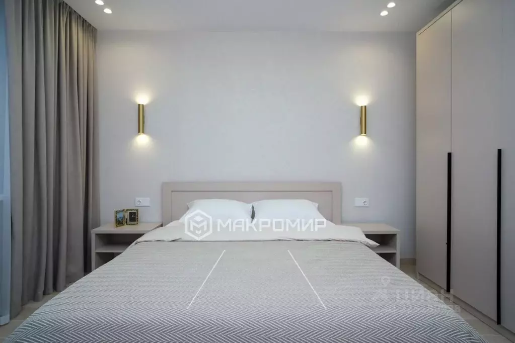 2-к кв. Татарстан, Казань ул. Батыршина, 37 (52.9 м) - Фото 1