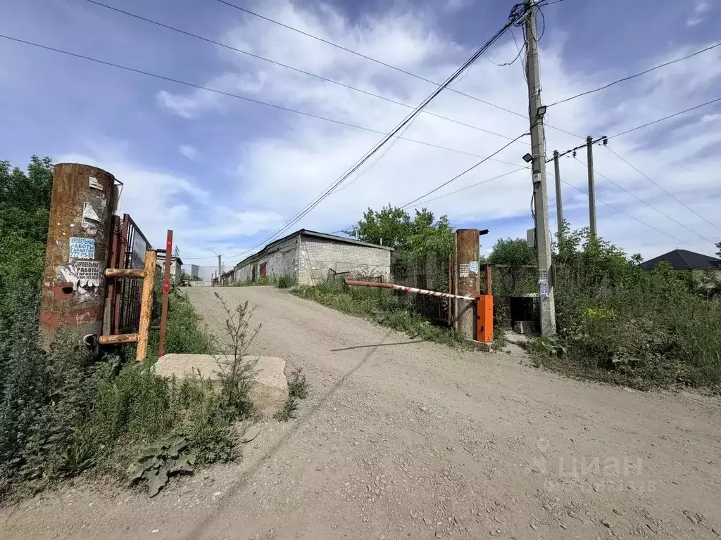 Гараж в Челябинская область, Челябинск ул. Самохина, 192 (18 м) - Фото 1