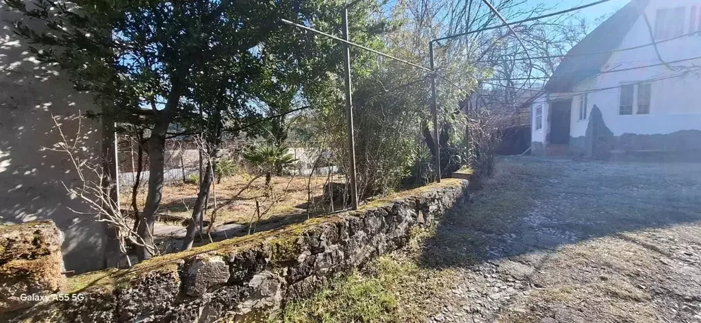 Участок в Крым, Ялта муниципальный округ, Виноградное пгт ул. Красина, ... - Фото 1