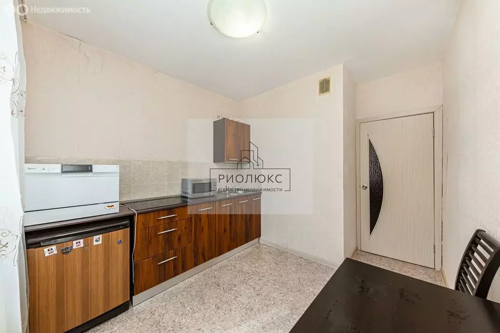 1-комнатная квартира: Челябинск, улица Академика Королёва, 35А (40 м) - Фото 1