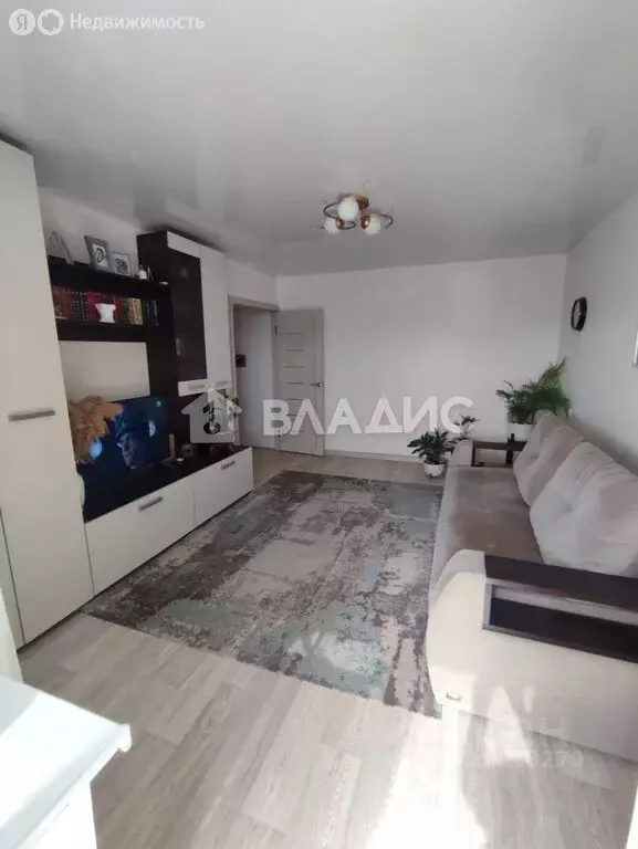 2-комнатная квартира: Волгоград, улица Карла Либкнехта, 13 (47.3 м) - Фото 0