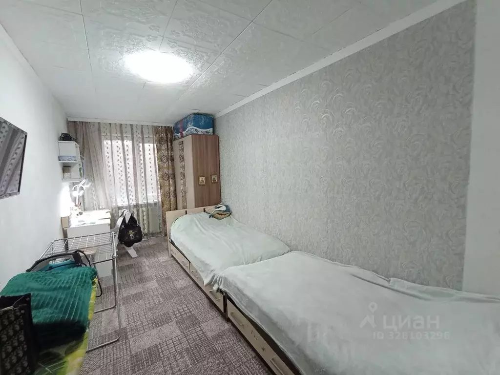 2-к кв. Ростовская область, Донецк 14-й мкр, 12 (43.8 м) - Фото 1