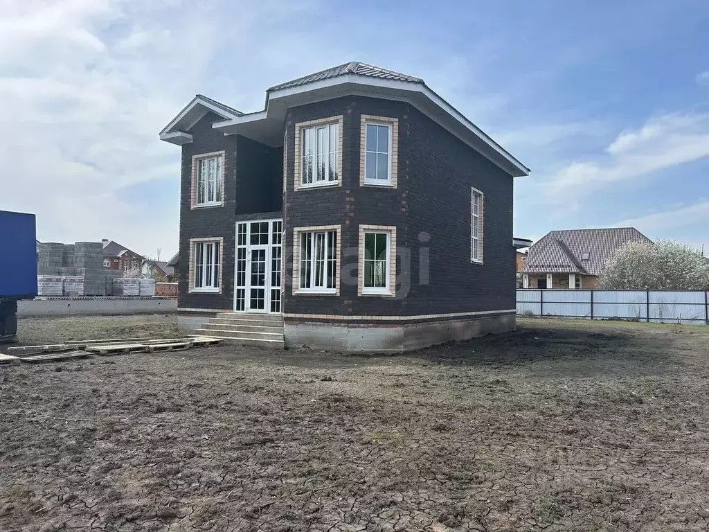 Дом в Башкортостан, Уфа городской округ, с. Нагаево ул. ... - Фото 1