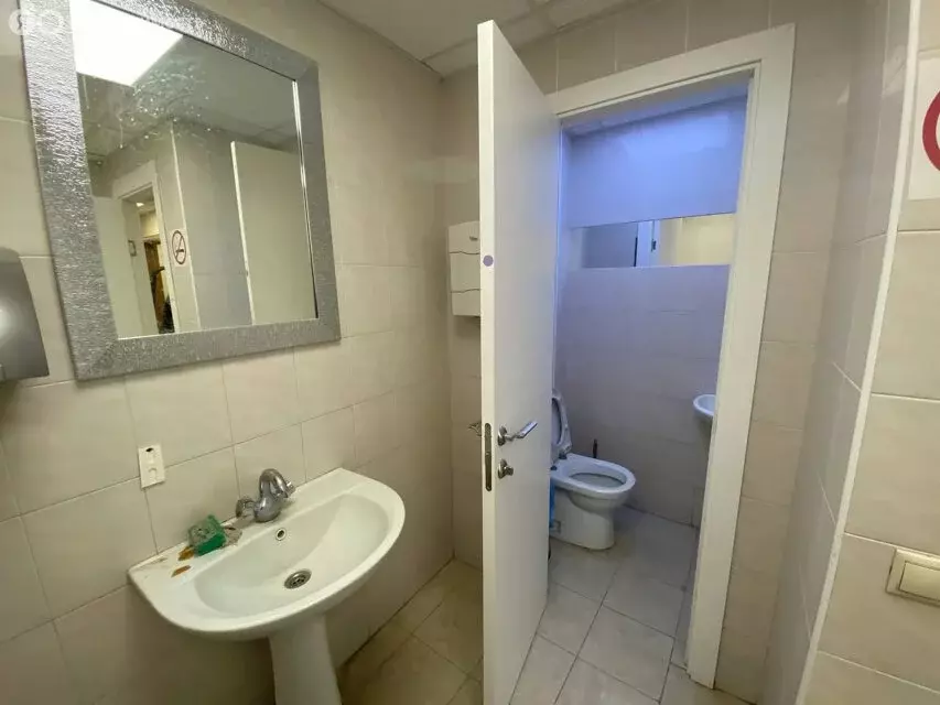 Помещение свободного назначения (154 м) - Фото 1