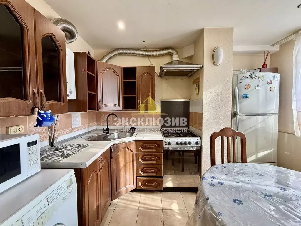 2-к кв. Ставропольский край, Ессентуки Октябрьская ул., 425 (44.7 м) - Фото 1