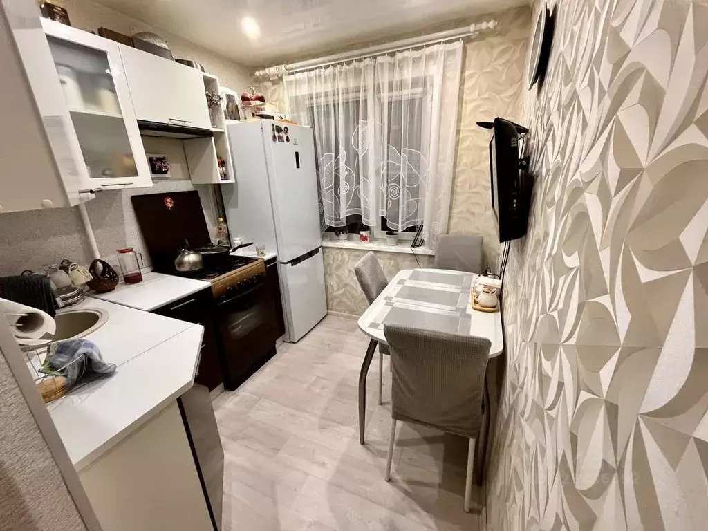 2-к кв. Коми, Сыктывкар Парковая ул., 11 (46.6 м) - Фото 2