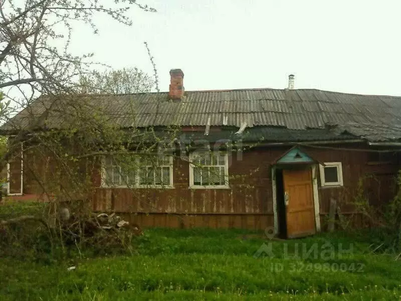 Дом в Ярославская область, Рыбинск Тракторная ул., 71 (37 м) - Фото 1