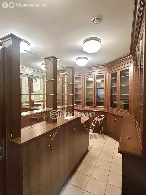 Торговая площадь (150 м) - Фото 2