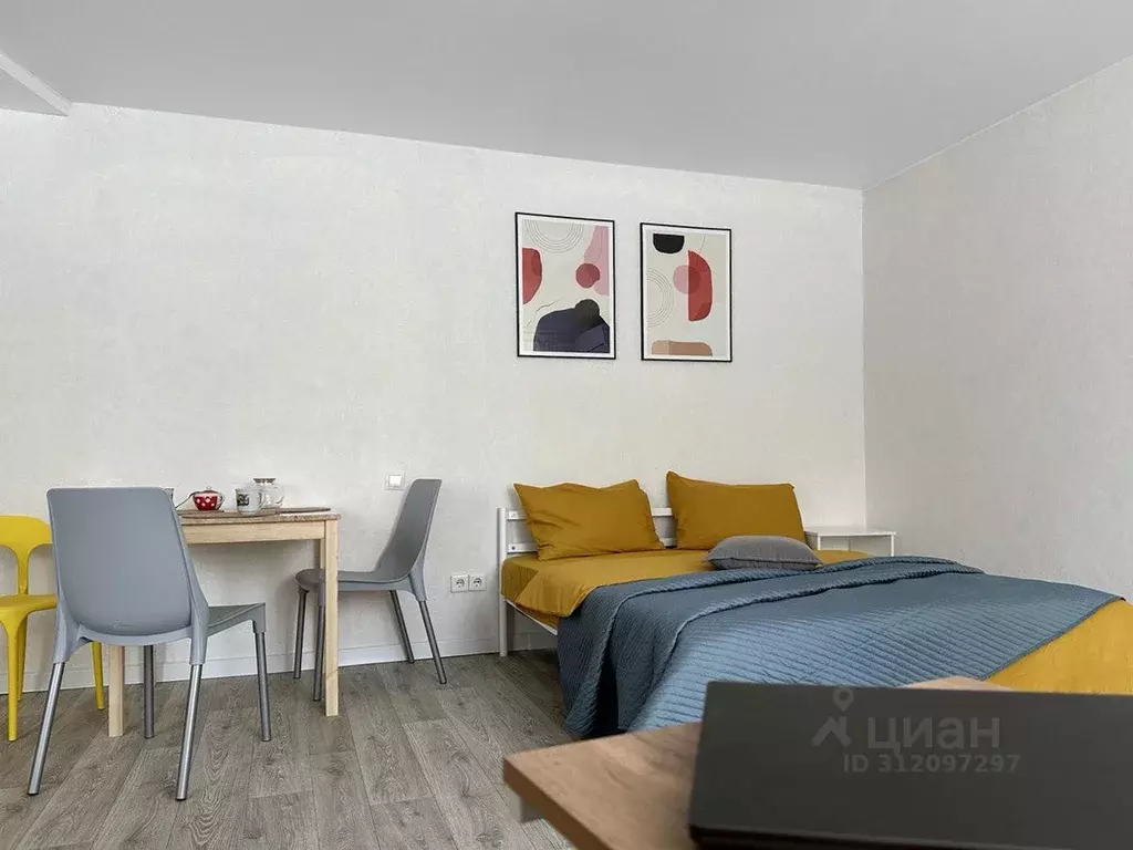 Студия Свердловская область, Екатеринбург ул. Краснолесья, 14к2 (38.0 ... - Фото 1