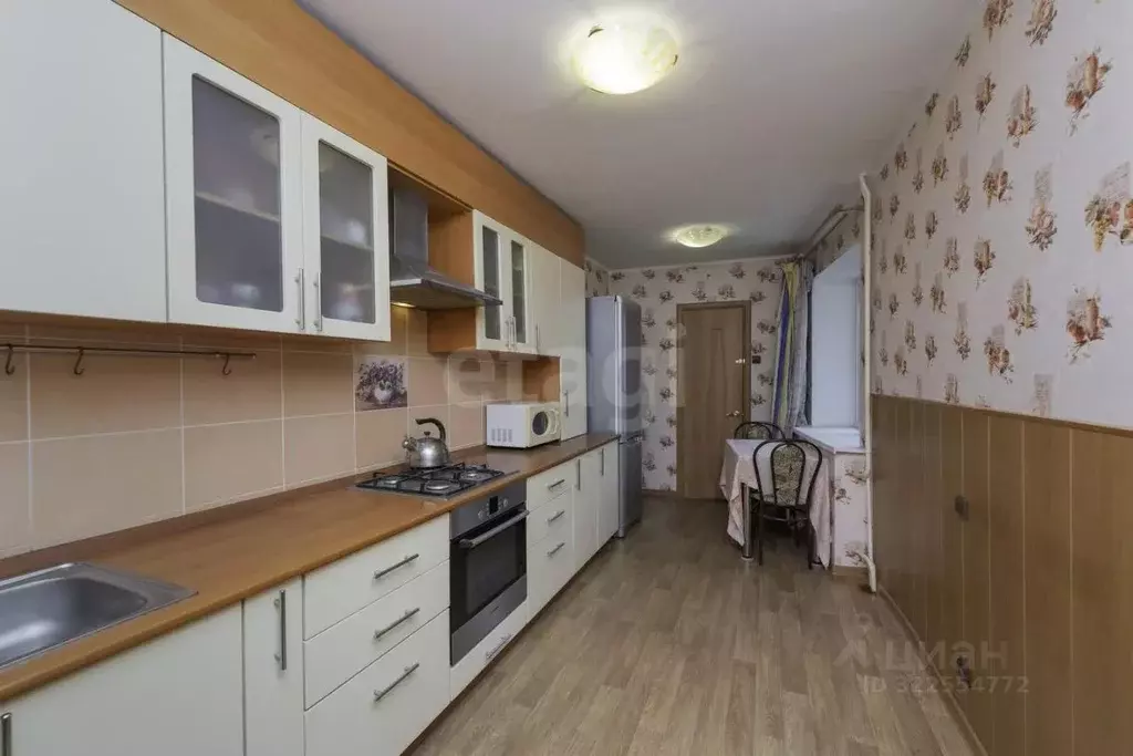 2-к кв. Пермский край, Пермь ул. Максима Горького, 64 (54.2 м) - Фото 1