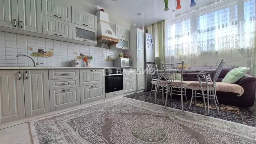 2-к кв. Липецкая область, Липецк ул. 50 лет НЛМК, 11 (68.0 м) - Фото 1