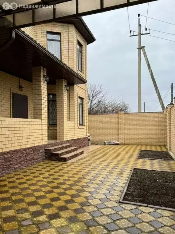 Дом в посёлок городского типа Яблоновский, Нефтеперегонная улица, 28А ... - Фото 2