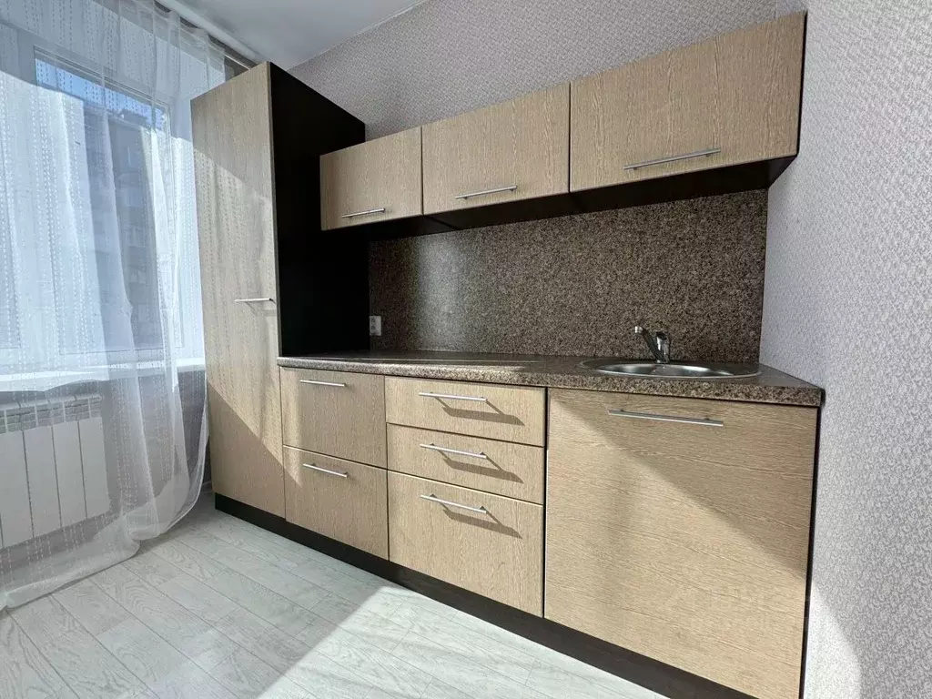 1-к кв. Кемеровская область, Новокузнецк ул. Кутузова, 26 (33.5 м) - Фото 0