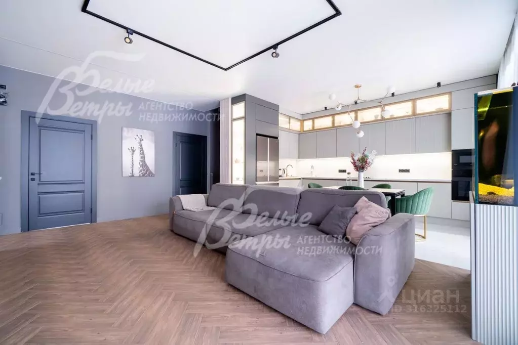 Дом в Москва Марсель кп,  (187 м) - Фото 0