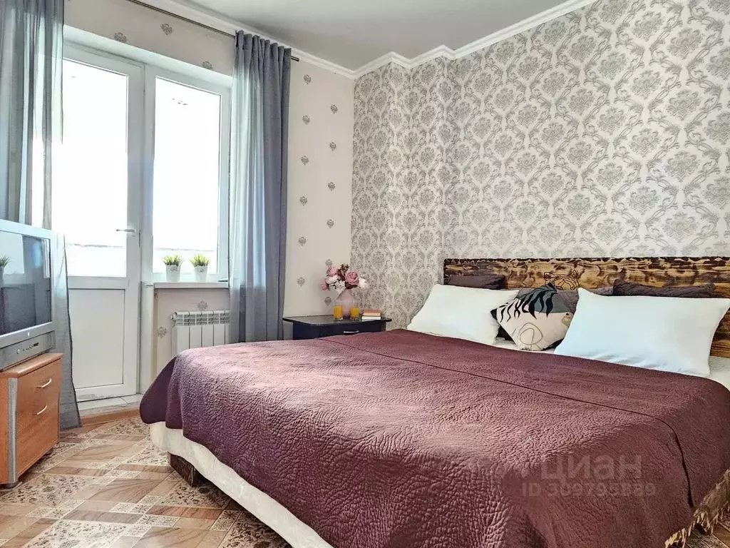 2-к кв. Татарстан, Казань Чистопольская ул., 61а (70.0 м) - Фото 0