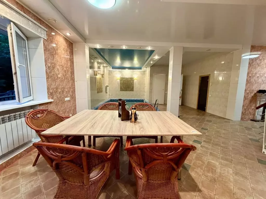 Дом в Новосибирская область, Новосибирск ул. Серафимовича, 64 (150 м) - Фото 2