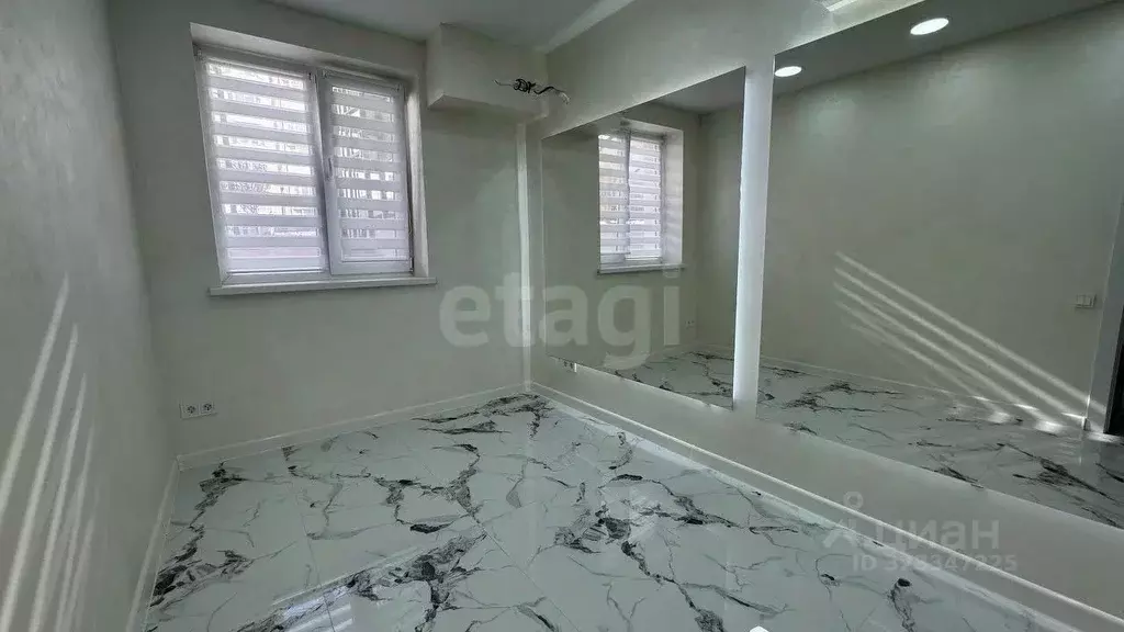 Офис в Крым, Симферополь ул. Луговая (58 м) - Фото 1