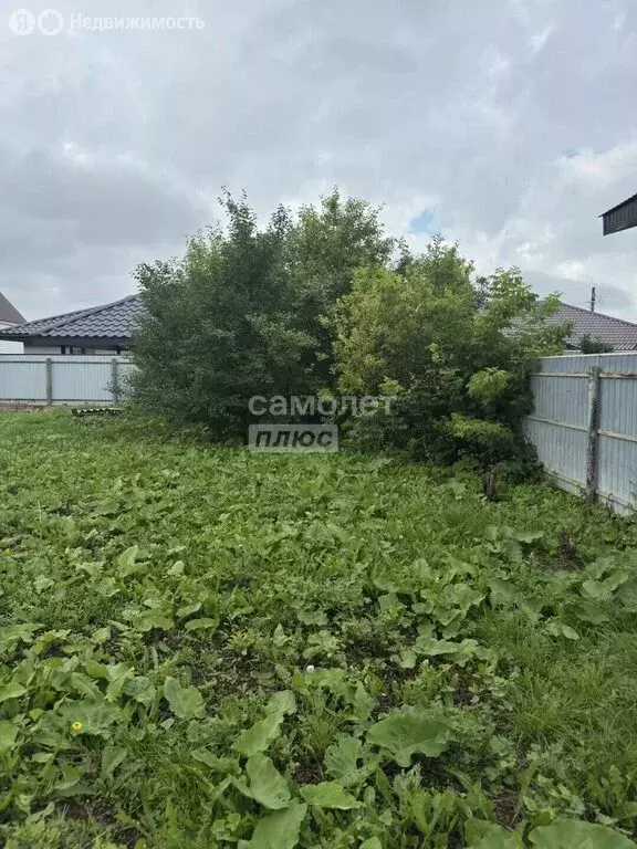 Участок в Октябрьский, улица Осипенко (6.3199997 м) - Фото 1