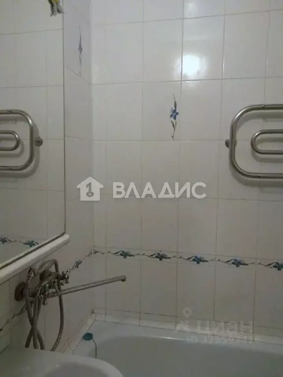 2-к кв. Белгородская область, Старый Оскол ул. Ленина, 33/55 (55.63 м) - Фото 2