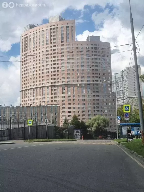 3-комнатная квартира: Москва, Малая Юшуньская улица, 3 (150 м) - Фото 1