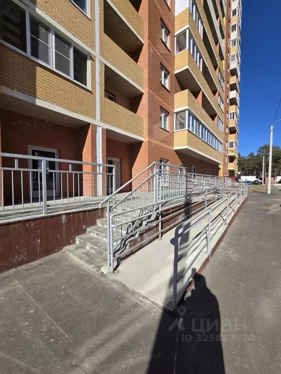 Помещение свободного назначения в Московская область, Дмитров Имени ... - Фото 1