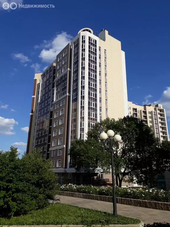 2-комнатная квартира: Белгород, бульвар Первого Салюта, 6В (82 м) - Фото 1