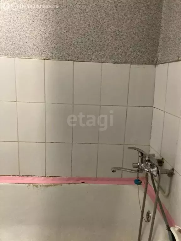 1к в 4-комнатной квартире (15.3 м) - Фото 2