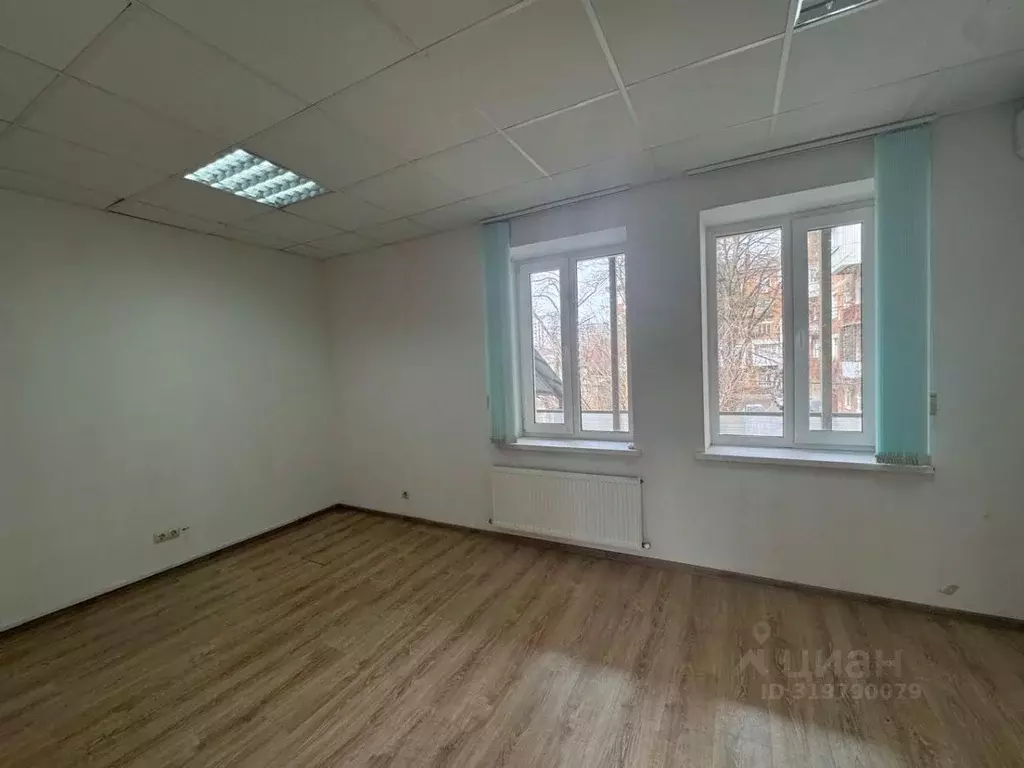 Офис в Краснодарский край, Краснодар Центральный мкр, ул. Советская, ... - Фото 1