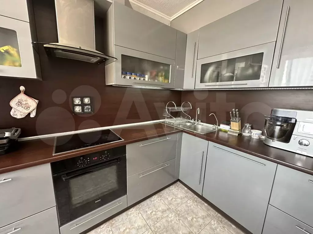 3-к. квартира, 80 м, 10/10 эт. - Фото 0