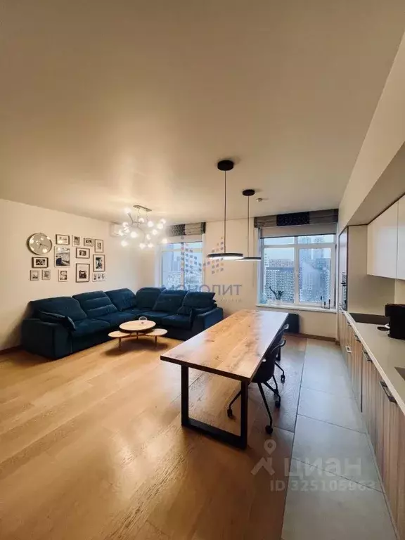 3-к кв. Москва Большая Филевская ул., 4 (100.6 м) - Фото 0