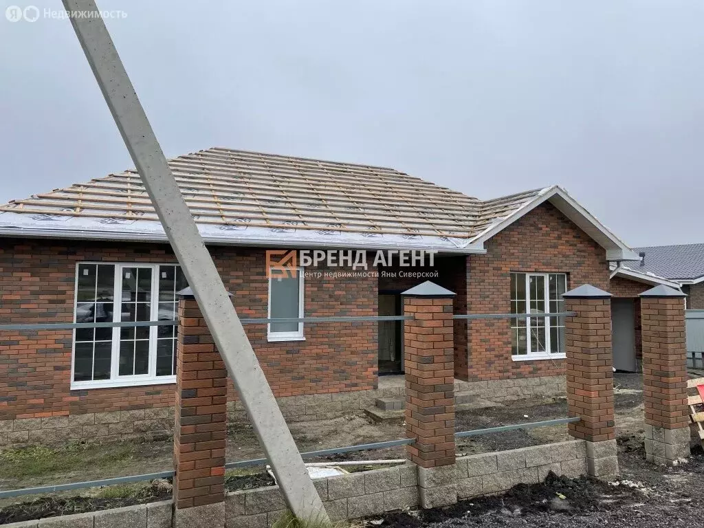 Дом в Дубовое, микрорайон Новый-2, Элитная улица (100 м) - Фото 1