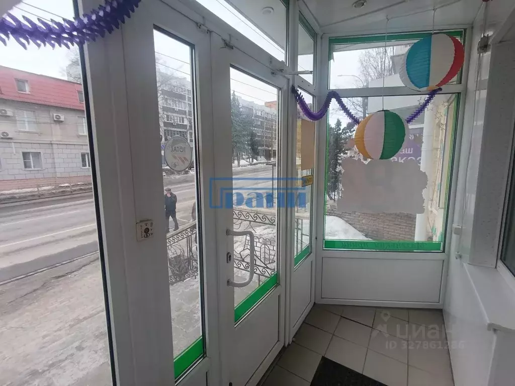 Торговая площадь в Курская область, Курск ул. Радищева, 55 (132 м) - Фото 2
