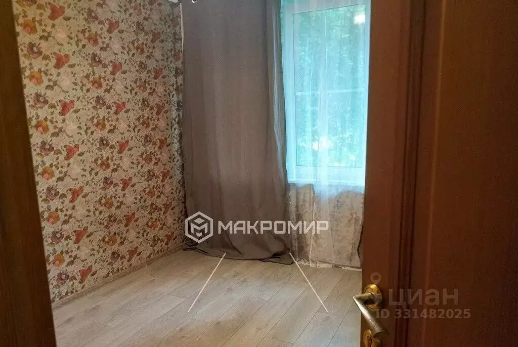 Комната Санкт-Петербург ул. Петра Смородина, 18 (25.0 м) - Фото 2