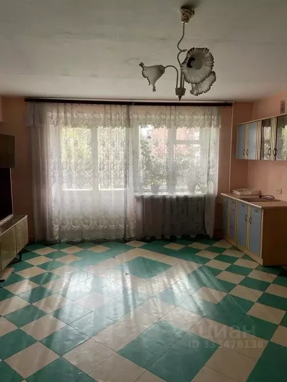 Комната Свердловская область, Екатеринбург пер. Парковый, 12 (11.5 м) - Фото 1