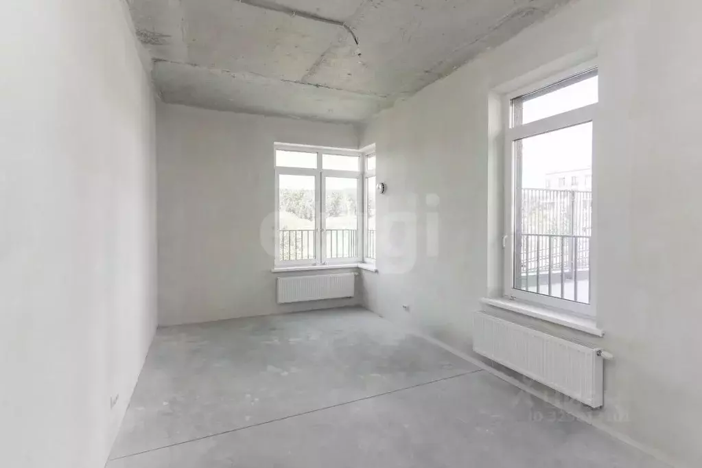 3-к кв. Тюменская область, Тюмень ул. Федюнинского, 30к9 (85.3 м) - Фото 1