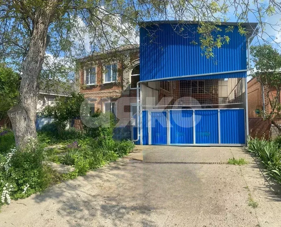 Дом в Краснодарский край, Новокубанск ул. Лермонтова, 93 (120 м) - Фото 0
