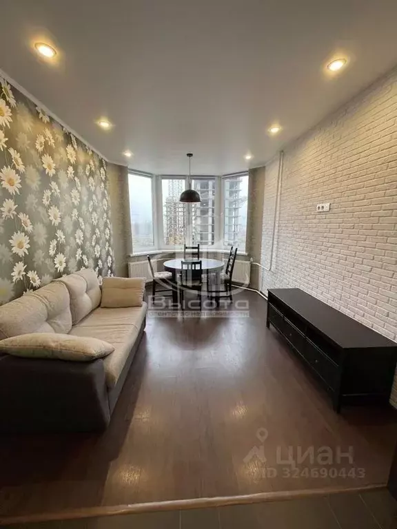 1-к кв. Калужская область, Калуга ул. 65 лет Победы, 43 (42.0 м) - Фото 2