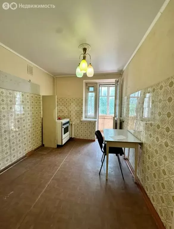 2-комнатная квартира: Тюмень, улица Мира, 27 (48.8 м) - Фото 1