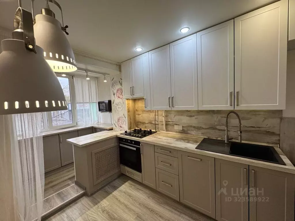 3-к кв. Московская область, Воскресенск ул. Зелинского, 26А (72.0 м) - Фото 0