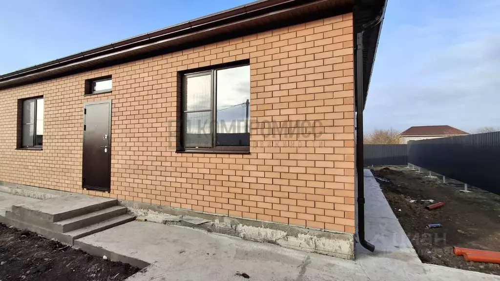 Дом в Адыгея, Тахтамукай аул ул. Убыхская (90 м) - Фото 1