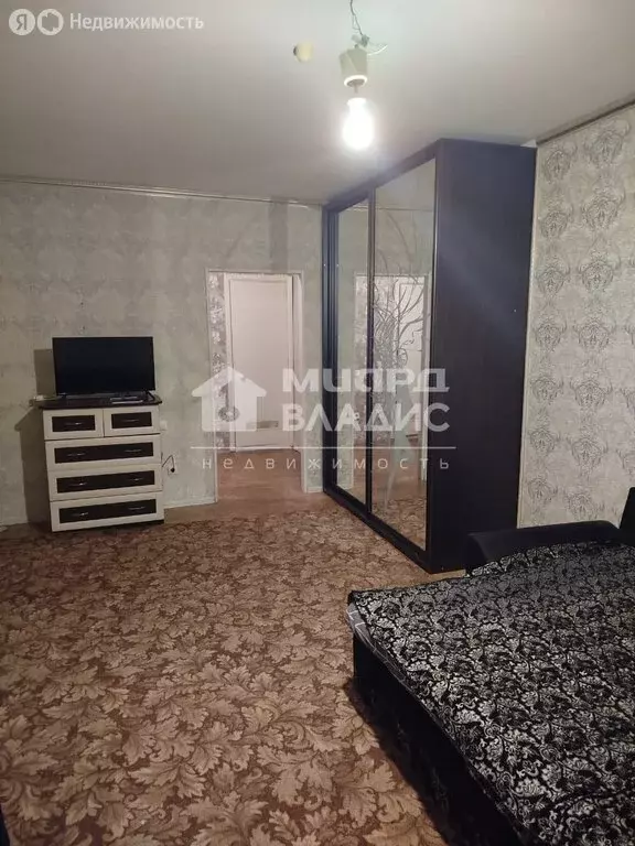 1-комнатная квартира: Омск, посёлок Амурский, 1-я улица Челюскинцев, ... - Фото 2