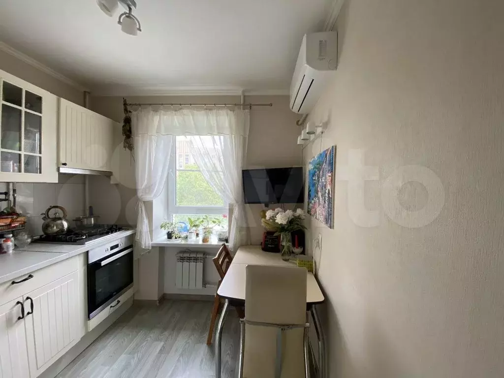 1-к. квартира, 36 м, 4/9 эт. - Фото 1