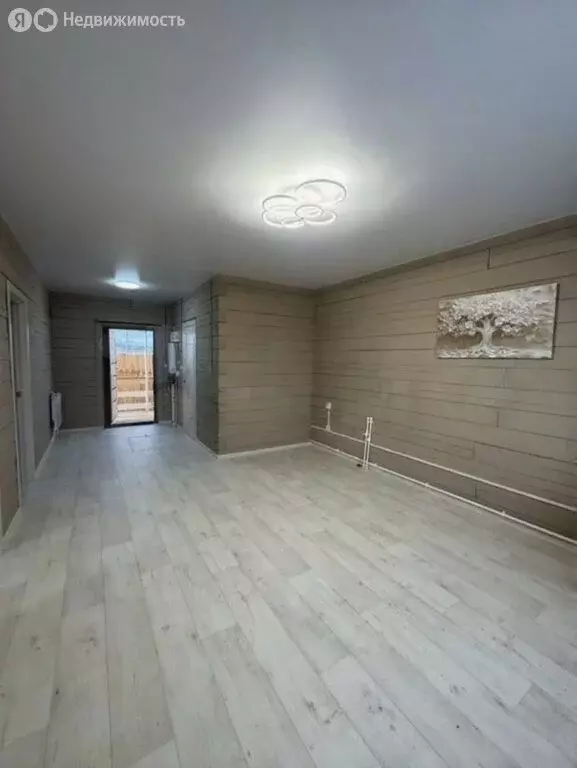 Дом в село Сотниково, Тюльпановая улица, 6 (135 м) - Фото 1