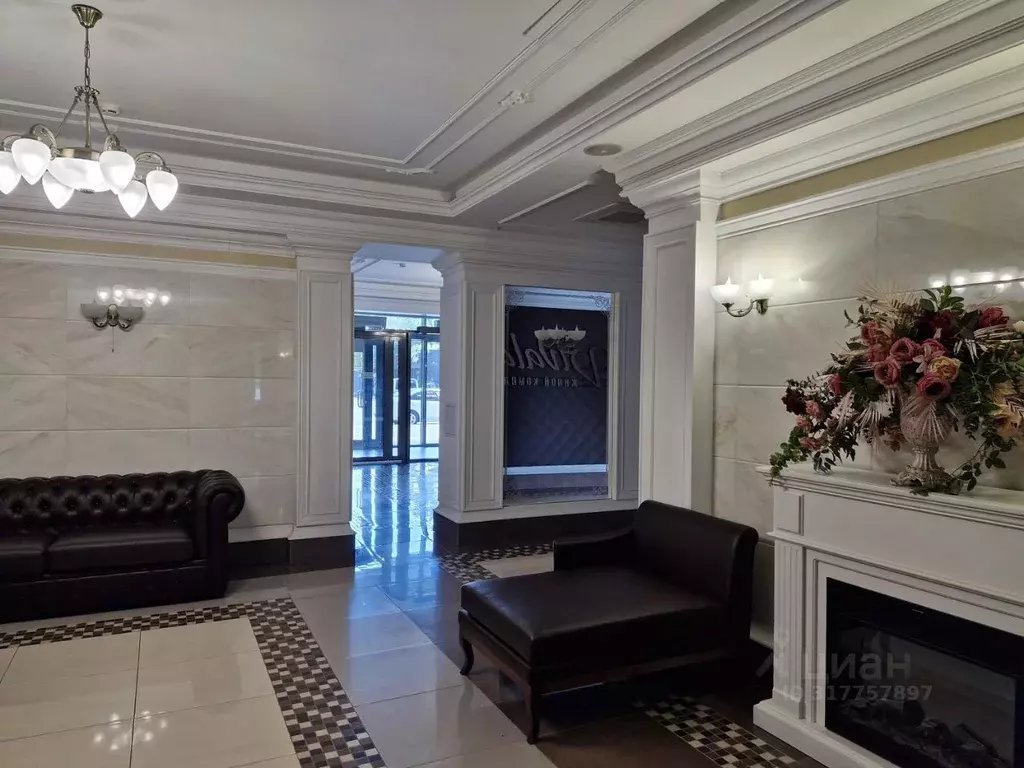 3-к кв. Свердловская область, Екатеринбург ул. Тверитина, 46 (71.7 м) - Фото 1
