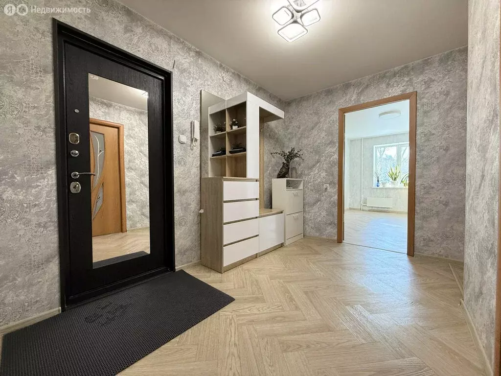 3-комнатная квартира: Благовещенск, улица Василенко, 11/1 (72.2 м) - Фото 1