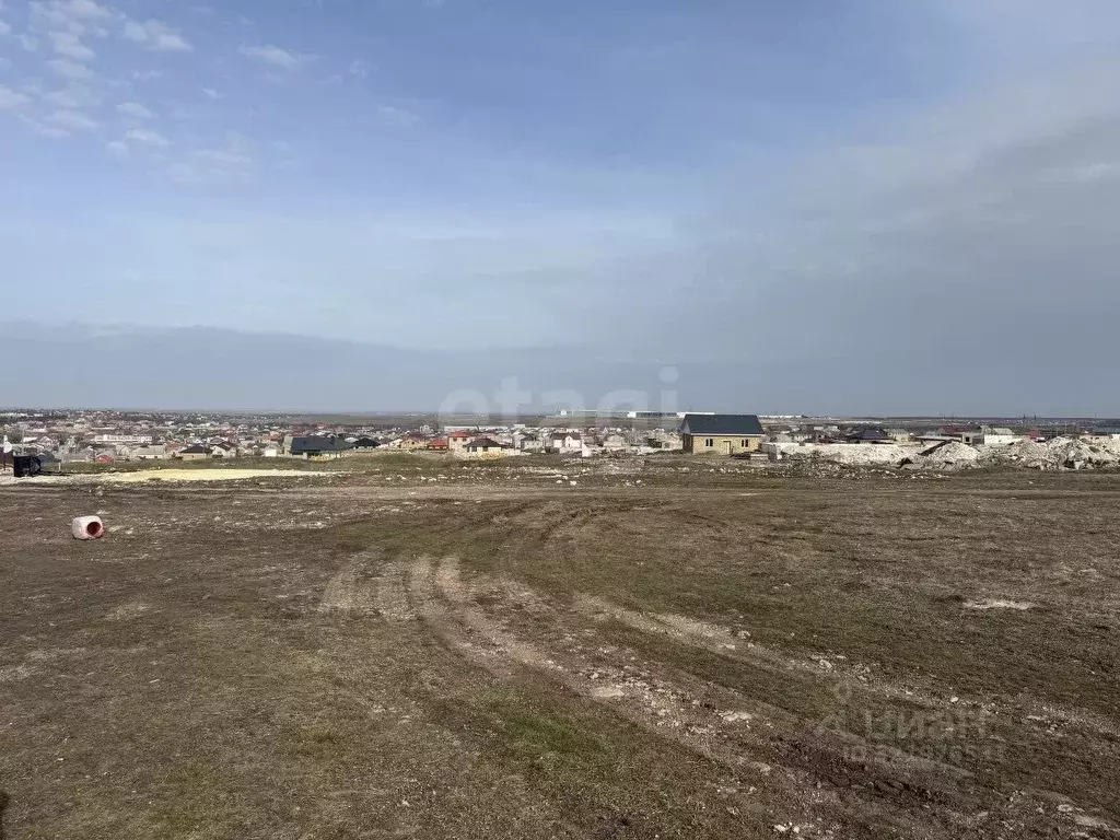 Участок в Крым, Симферопольский район, с. Трудовое ул. Меметова (8.0 ... - Фото 0