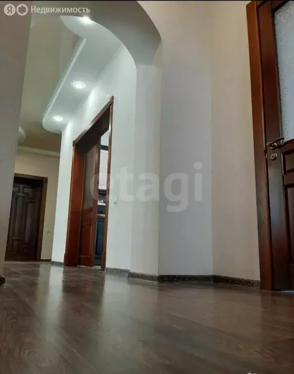 Дом в село Абатское, улица Менделеева (120 м) - Фото 2
