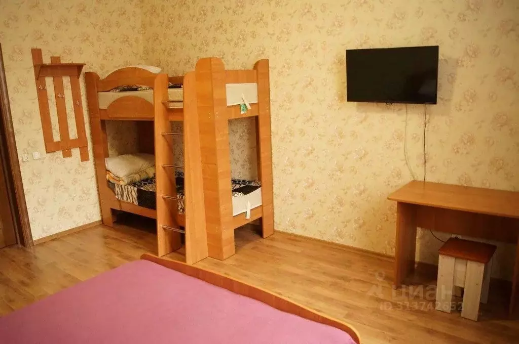 Комната Иркутская область, Иркутск ул. Сухэ-Батора, 8 (20.0 м) - Фото 1