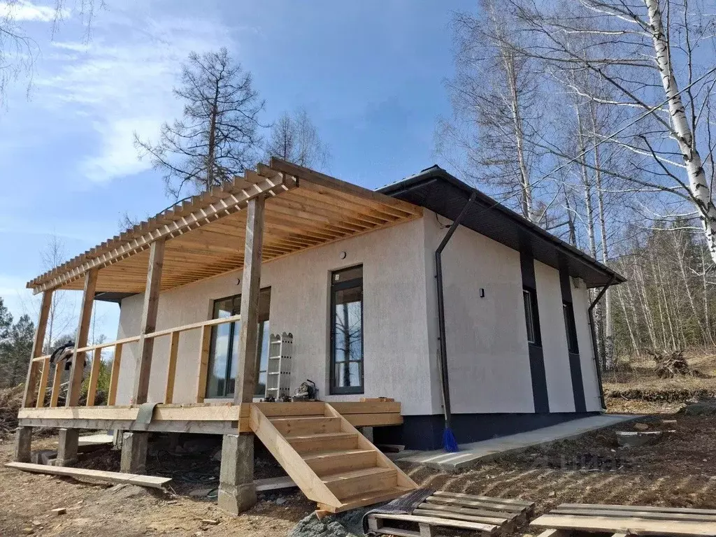 Коттедж в Свердловская область, Дегтярск ул. Фурманова, 35 (69 м) - Фото 0