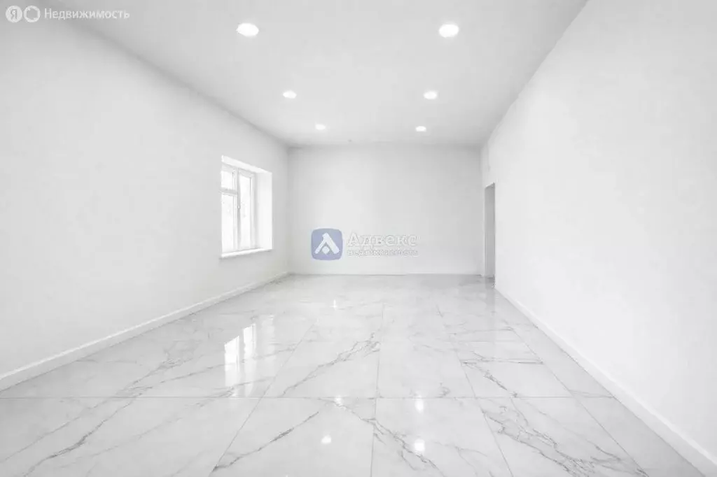 Помещение свободного назначения (183.1 м) - Фото 1